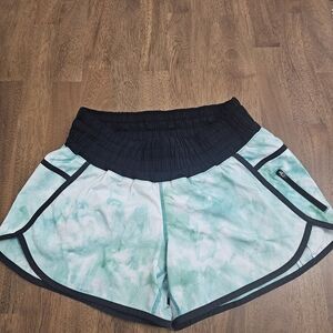 Lululemon Black and Mint Tie-Dye Athletic Shorts